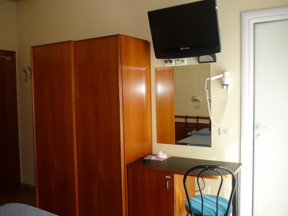 Hotel Houston Suites Rimini Luaran gambar