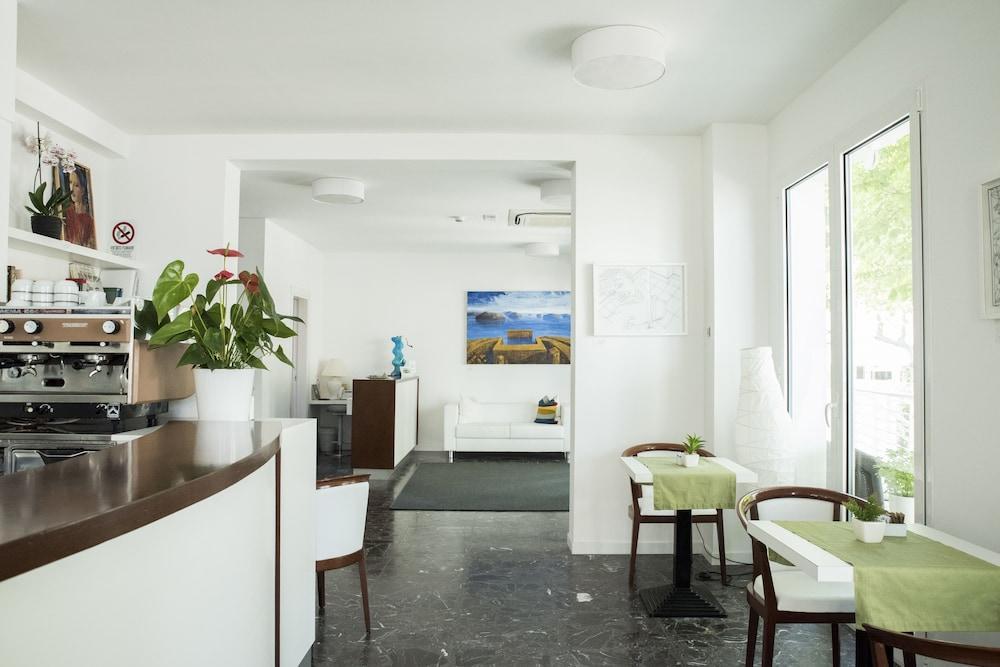 Hotel Houston Suites Rimini Luaran gambar