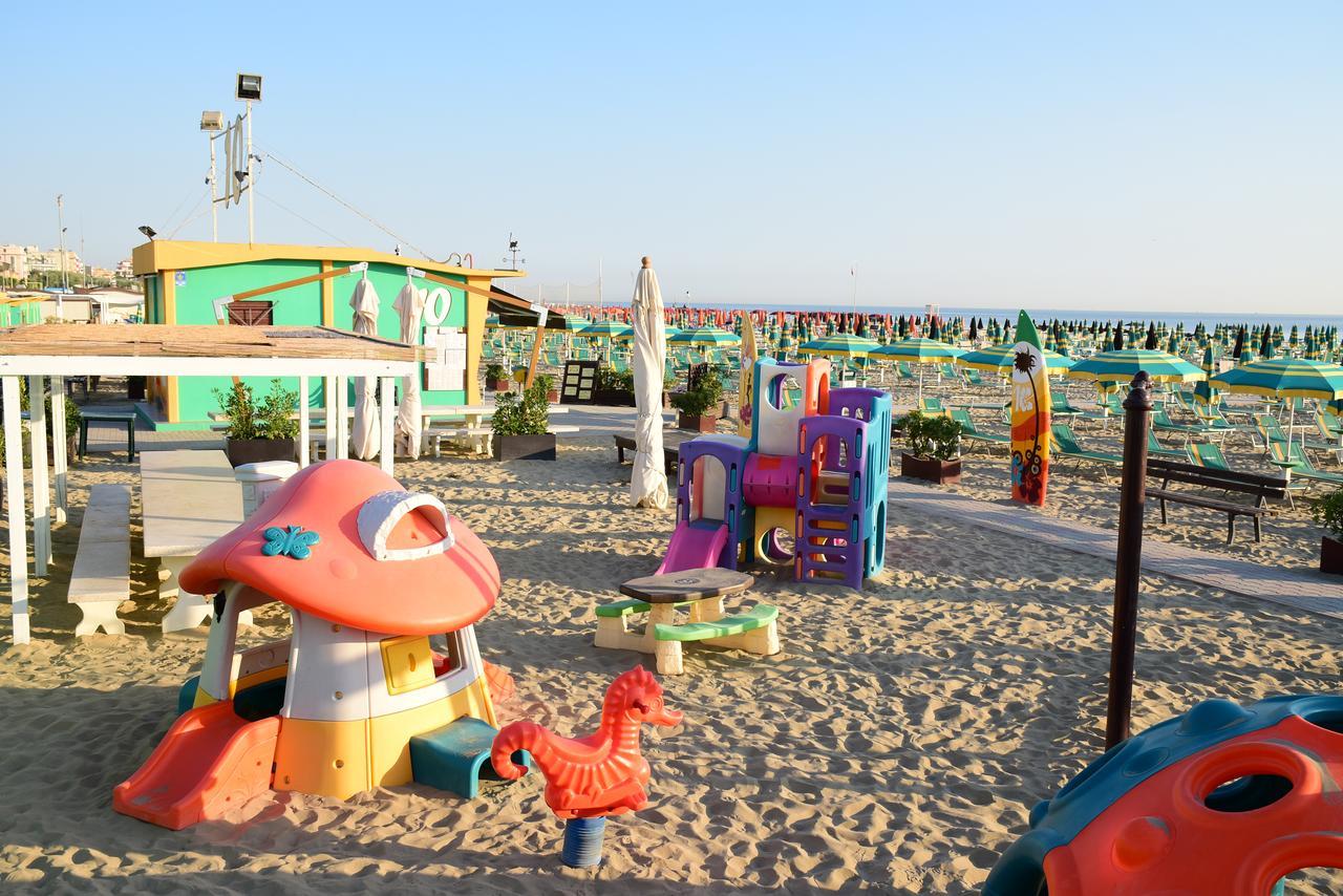 Hotel Houston Suites Rimini Luaran gambar