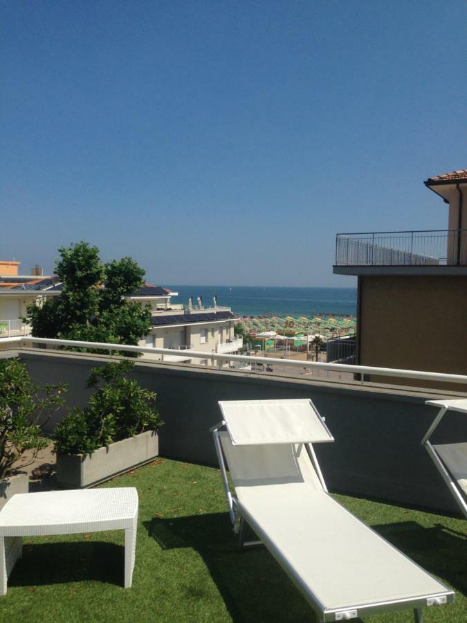 Hotel Houston Suites Rimini Luaran gambar